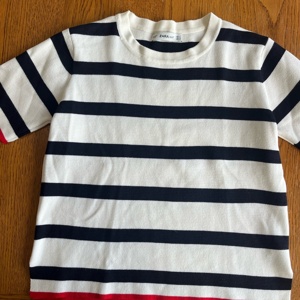 Zara Black and White Short Sleeve Tee